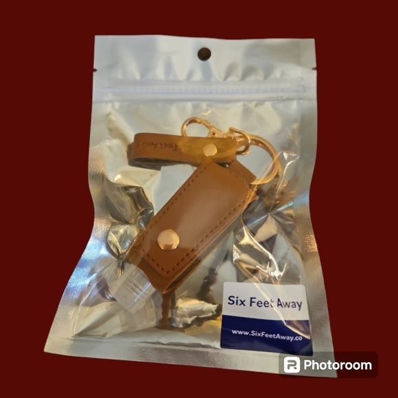 5/$25 SIX FEET AWAY Mini Spray Bottle Leather Key Ring Purse Clip - Picture 1 of 3